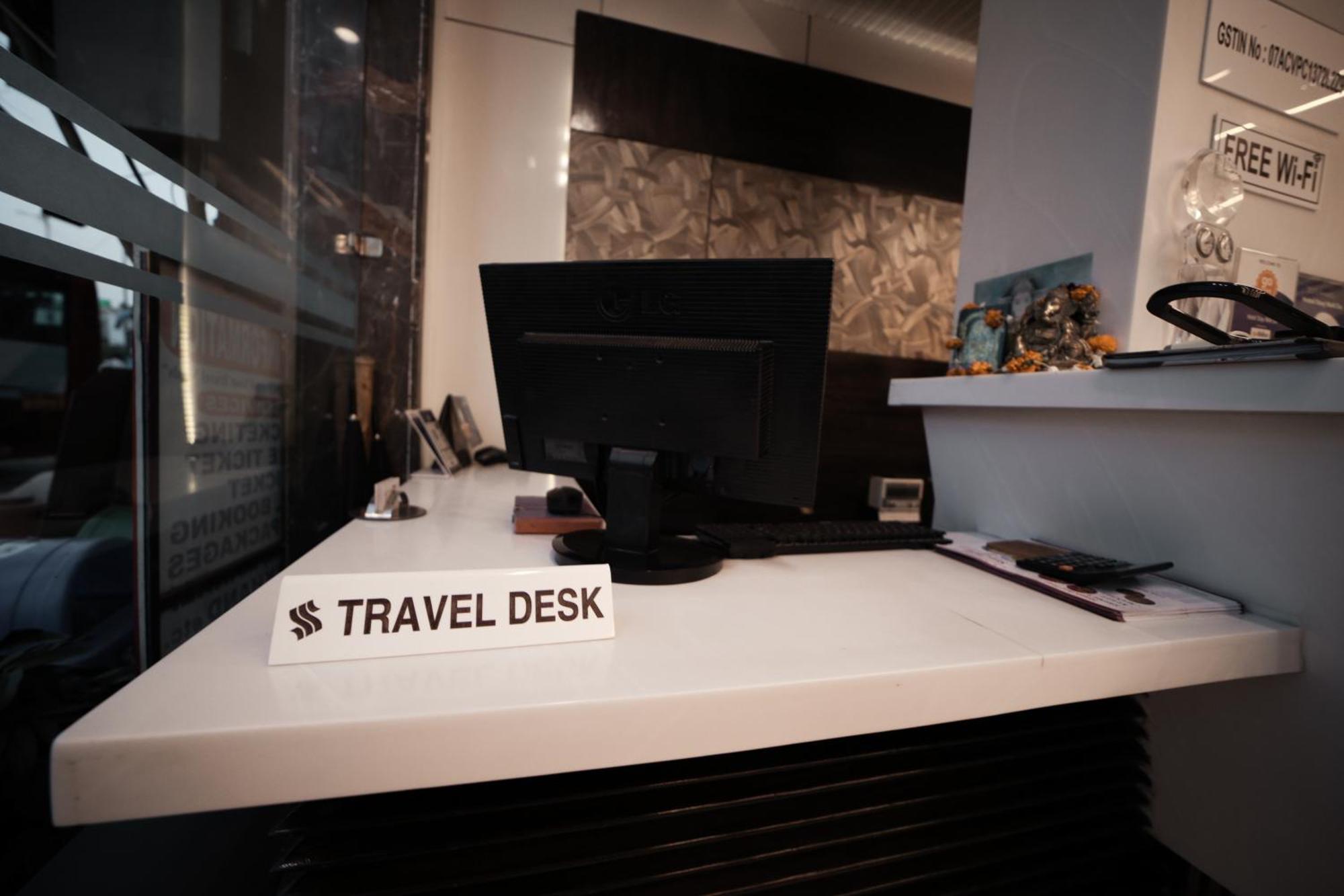 Hotel Stay Well Dx Nuova Delhi Esterno foto